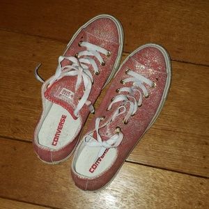 Converse low tops patterned iridescent leather